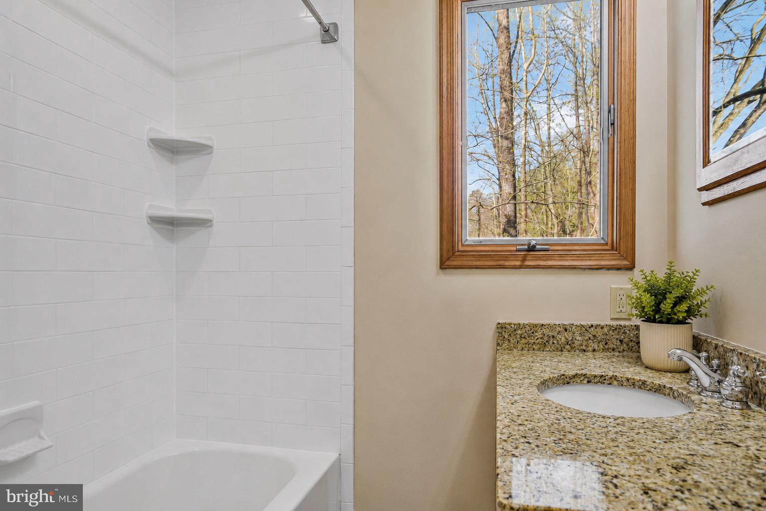 17082 Prince Frederick Road Hughesville, MD 20637 - Photo 21 of 56