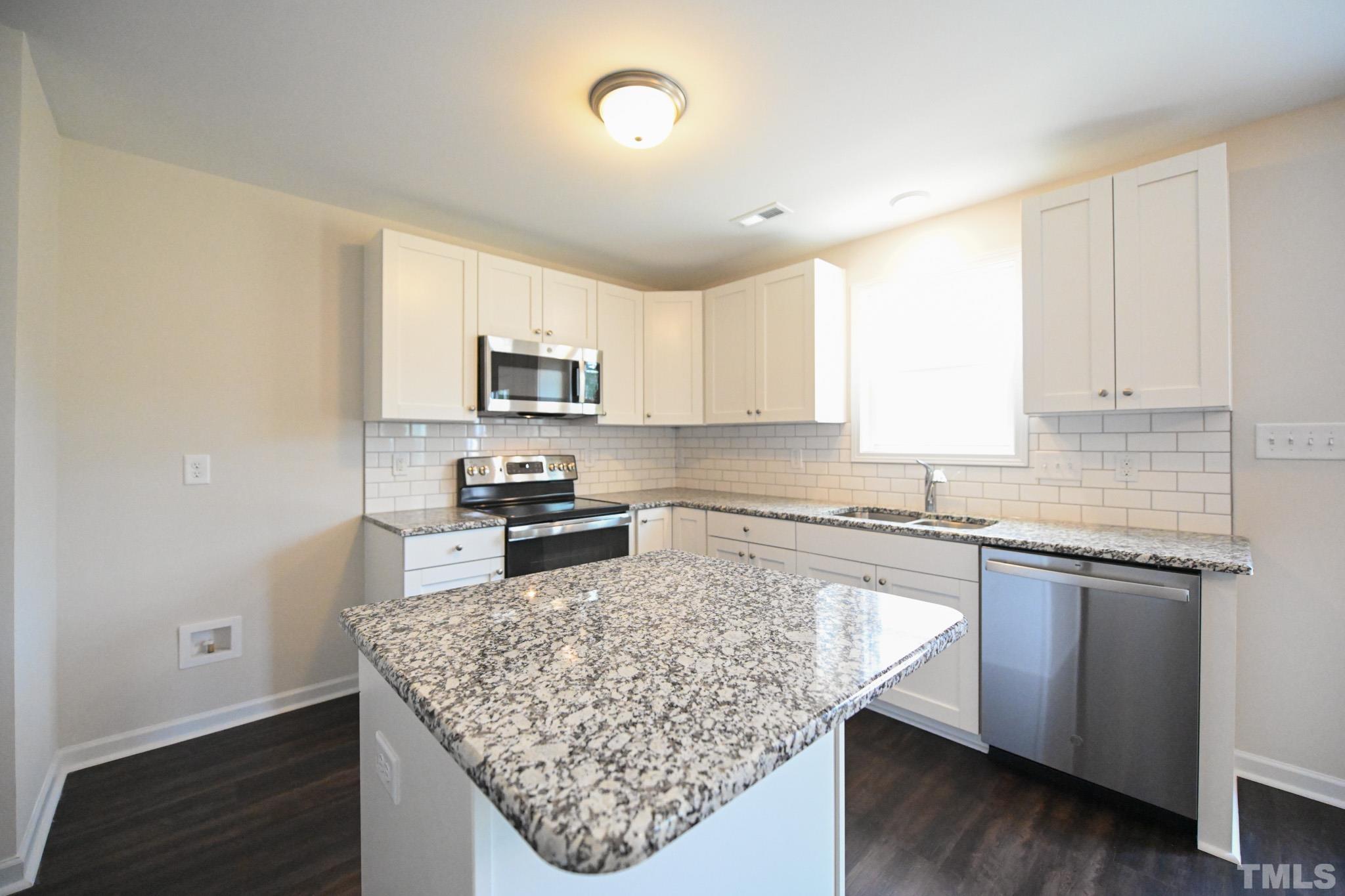 1720 Ramsdale Road Hope Mills, NC 28348 - Photo 11 of 27 Gallery Image 11