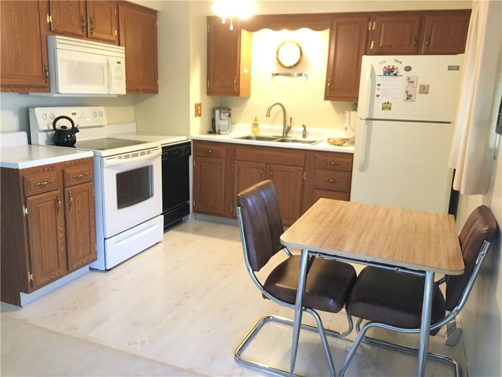 168 Stewart Avenue Rochester, PA 15074 - Photo 3 of 10