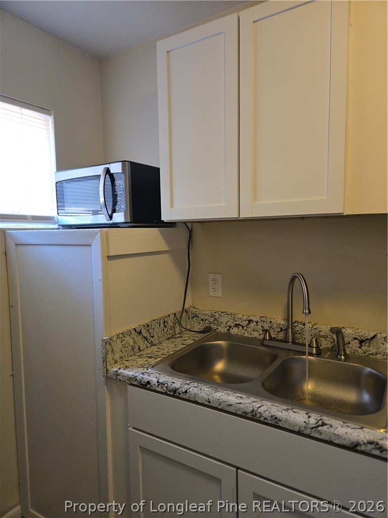 4305 Rosehill Road Fayetteville, NC 28311 - Photo 7 of 11