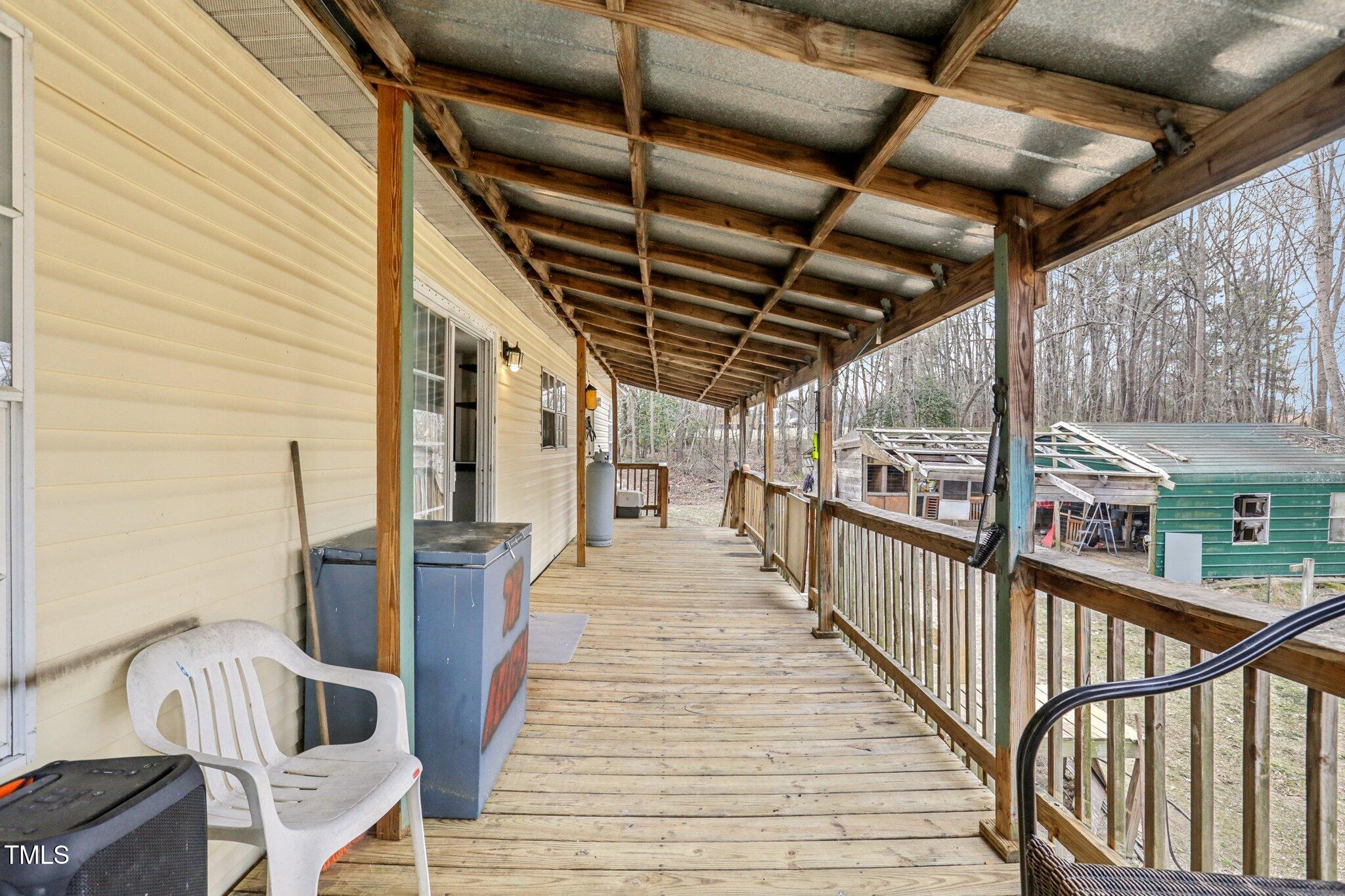 492 Perry Road Zebulon, NC 27597 - Photo 22 of 27 31-web-or-mls-Perry Rd-031