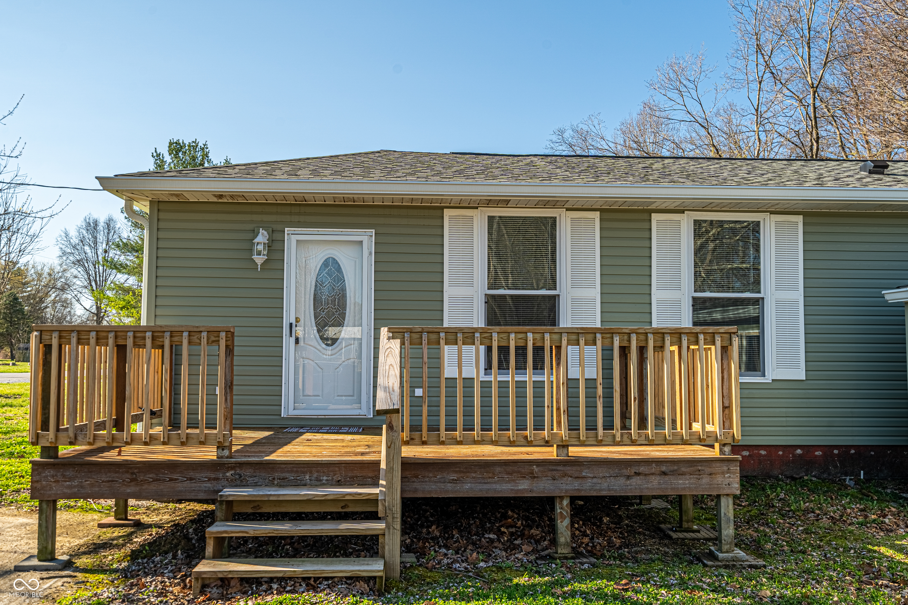219 Frost Way Cloverdale, IN 46120 - Photo 2 of 29