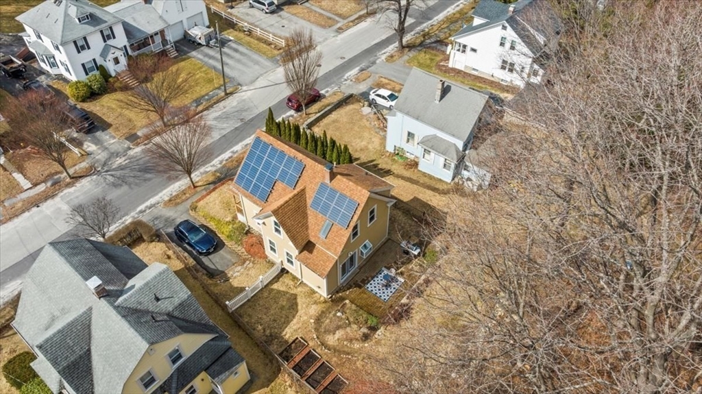 126 Beaconsfield Road Worcester, MA 01602 - Photo 38 of 42 an aerial view of a house with a yard