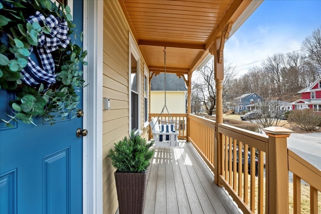 126 Beaconsfield Road Worcester, MA 01602 - Photo 39 of 42 a view of a house with a porch