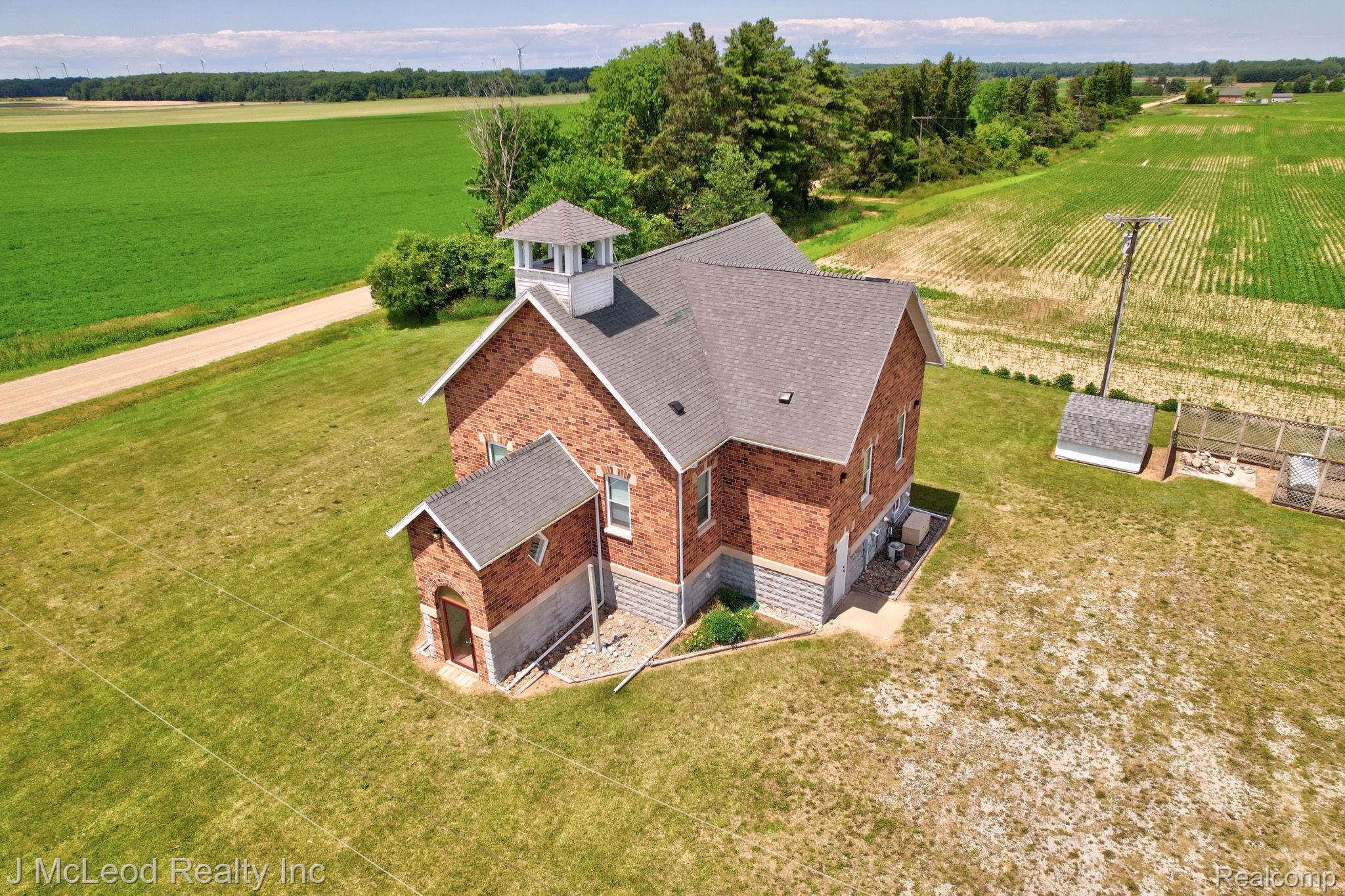 2515 East Akron Road Caro, MI 48723 - Photo 2 of 54 2-web-or-mls-2515 E Akron Rd-07.jpg