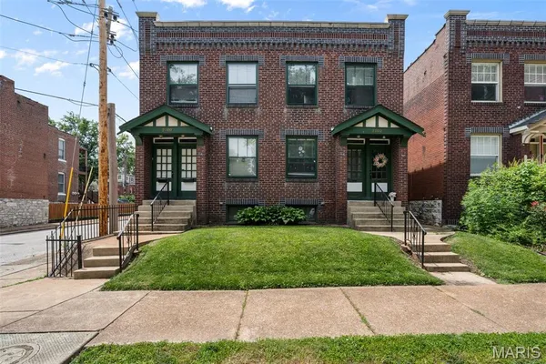 $485,000 | 2100 Wyoming Street, St. Louis, MO 63118