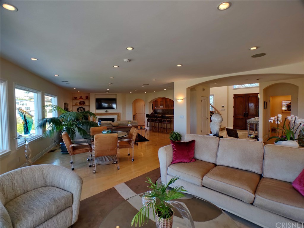 367 Fowling Street Playa del Rey, CA 90293 - Photo 16 of 63 Gallery Image 16