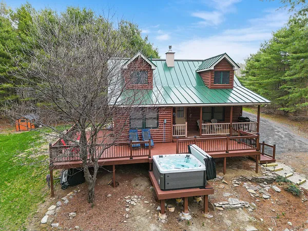 $525,000 | 688 Main Street, Vassalboro, ME 04989