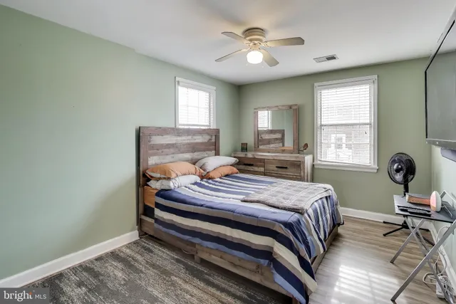 $309,000 | 6622 East Wakefield Drive, Unit B1, Alexandria, VA 22307