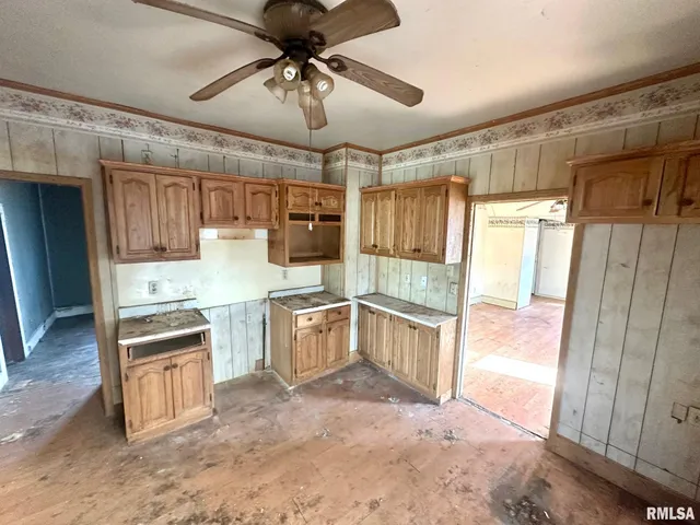 $19,900 | 979 North Prairie Street, Jacksonville, IL 62650