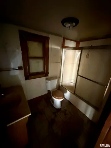 $19,900 | 979 North Prairie Street, Jacksonville, IL 62650