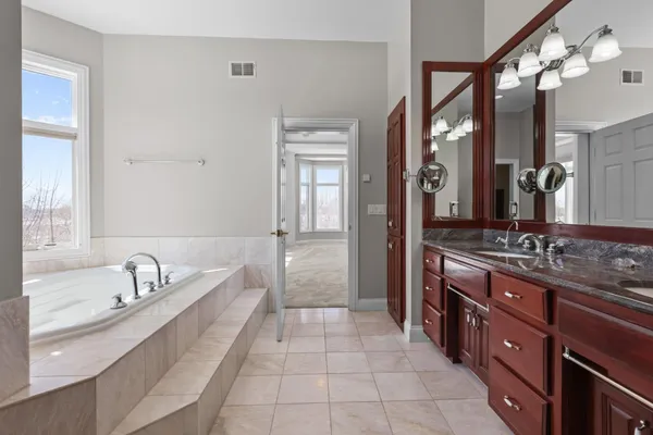 $1,150,000 | 5241 Yvette Street, Loretto, MN 55357