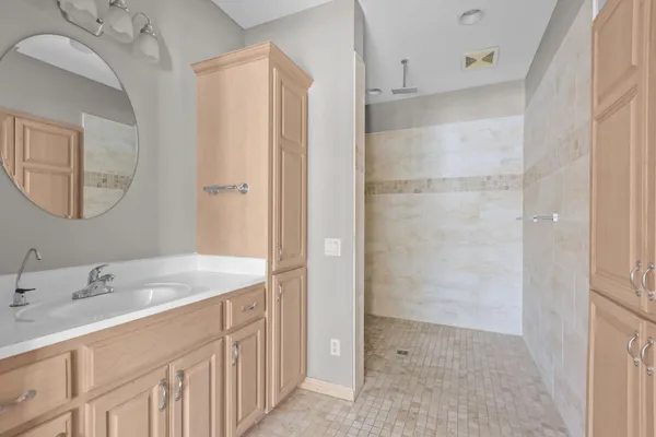 $1,150,000 | 5241 Yvette Street, Loretto, MN 55357