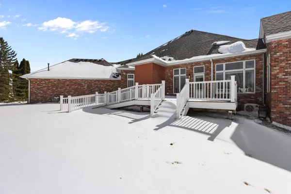 $1,150,000 | 5241 Yvette Street, Loretto, MN 55357