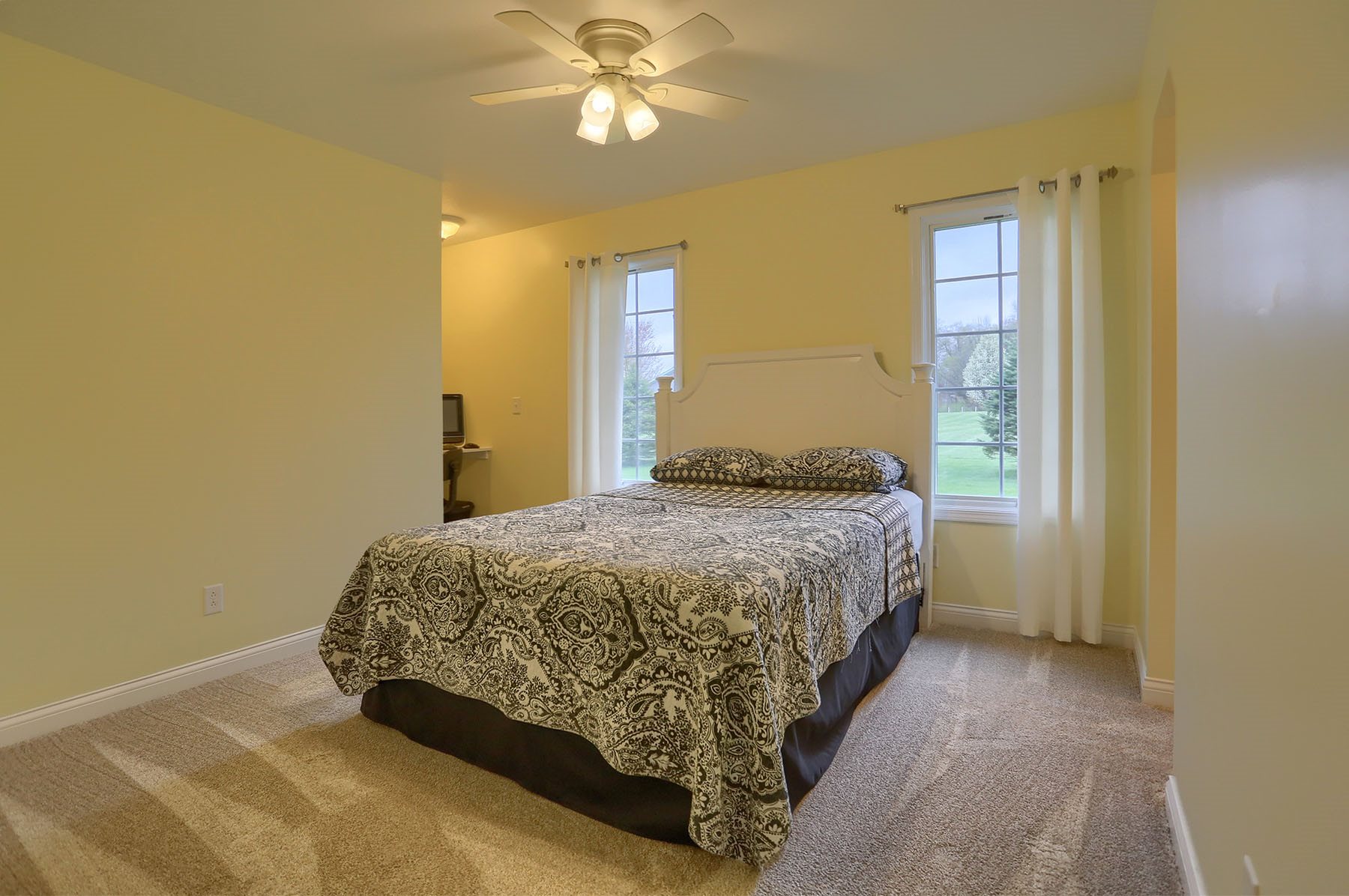 231 West Levi Lee Road Warsaw, IN 46582 - Photo 6 of 36 Gallery Image 6