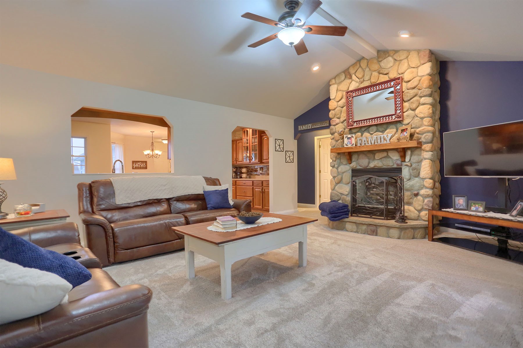 231 West Levi Lee Road Warsaw, IN 46582 - Photo 9 of 36 Gallery Image 9