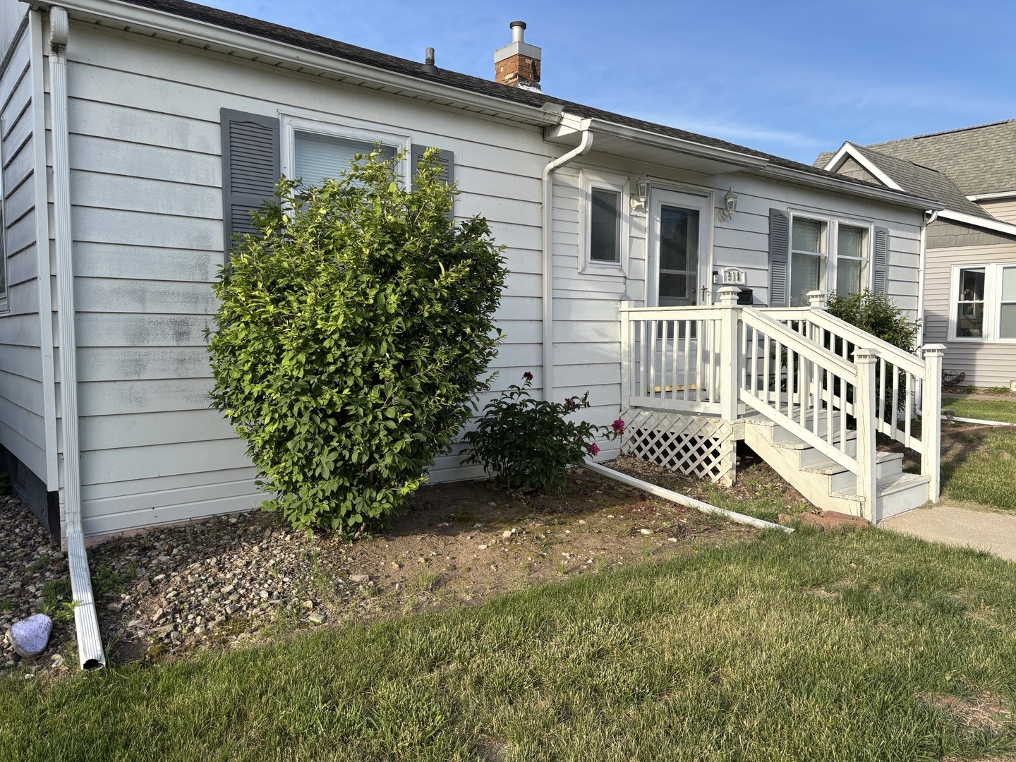918 14th Avenue Fulton, IL 61252 - Photo 3 of 25