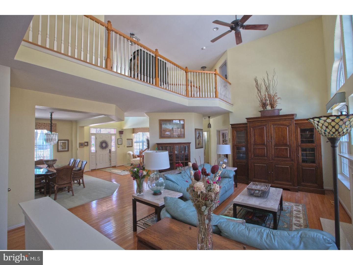 18 Box Turtle Lane Sicklerville, NJ 08081 - Photo 2 of 24 Family Room