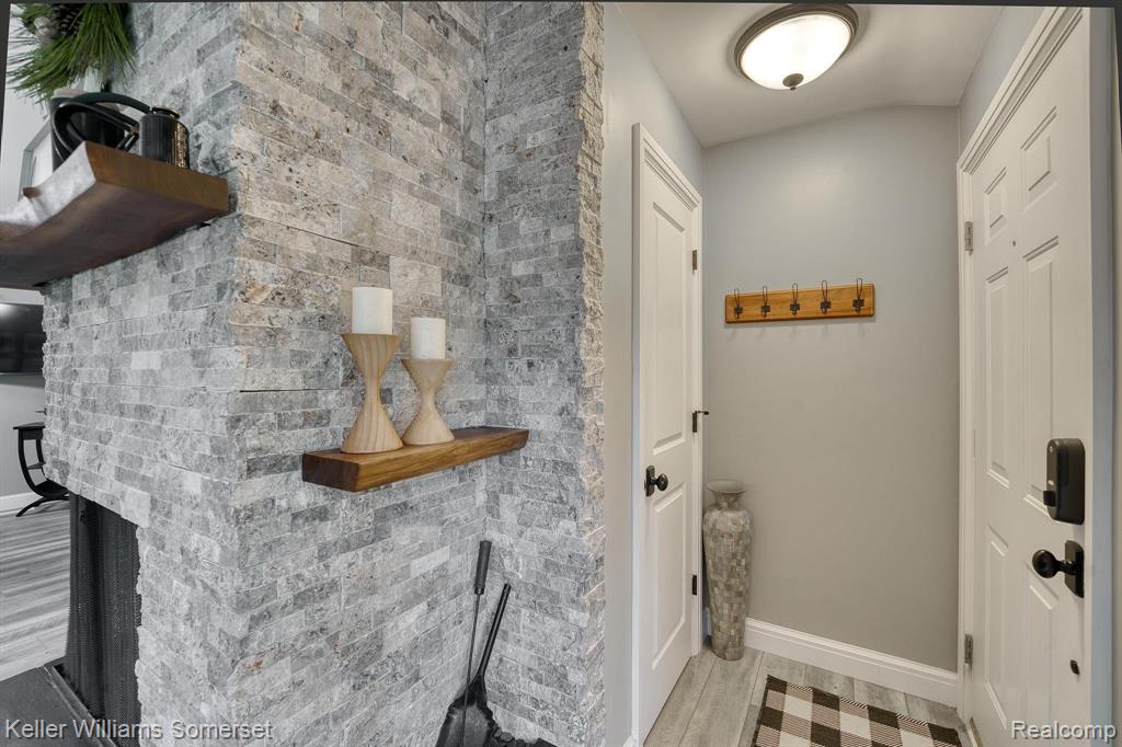 456 Wimpole Drive Rochester Hills, MI 48309 - Photo 12 of 42
