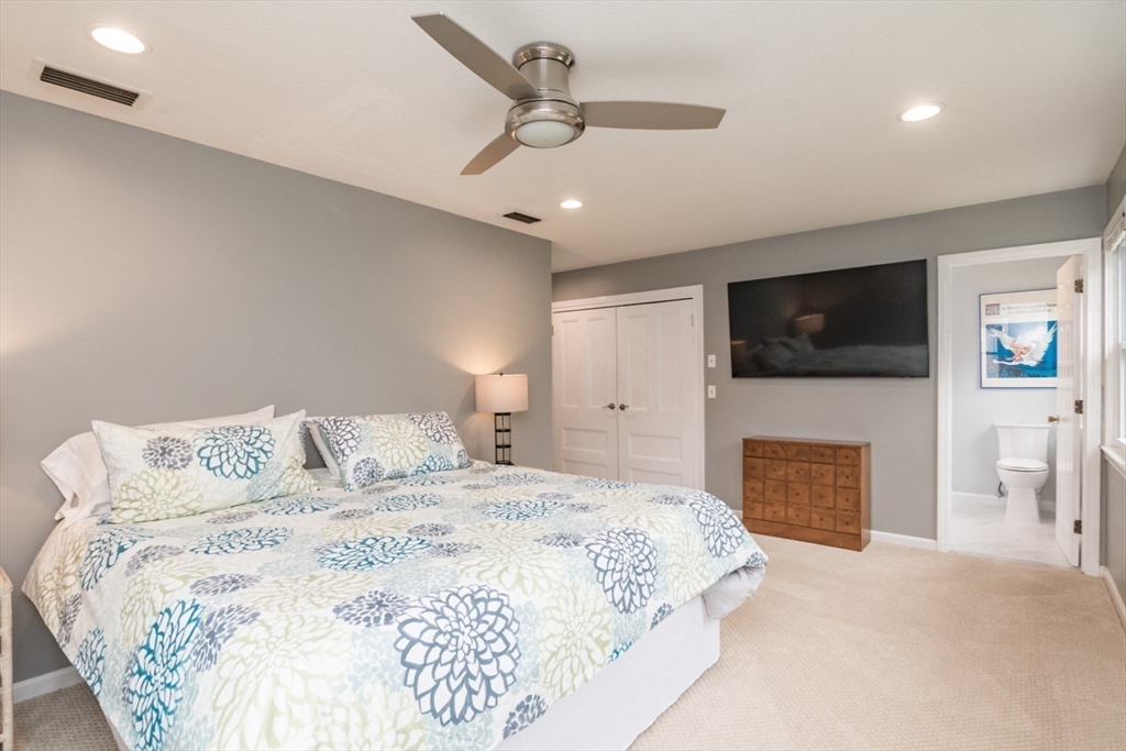 49 Quinnehtuk Road Longmeadow, MA 01106 - Photo 24 of 42