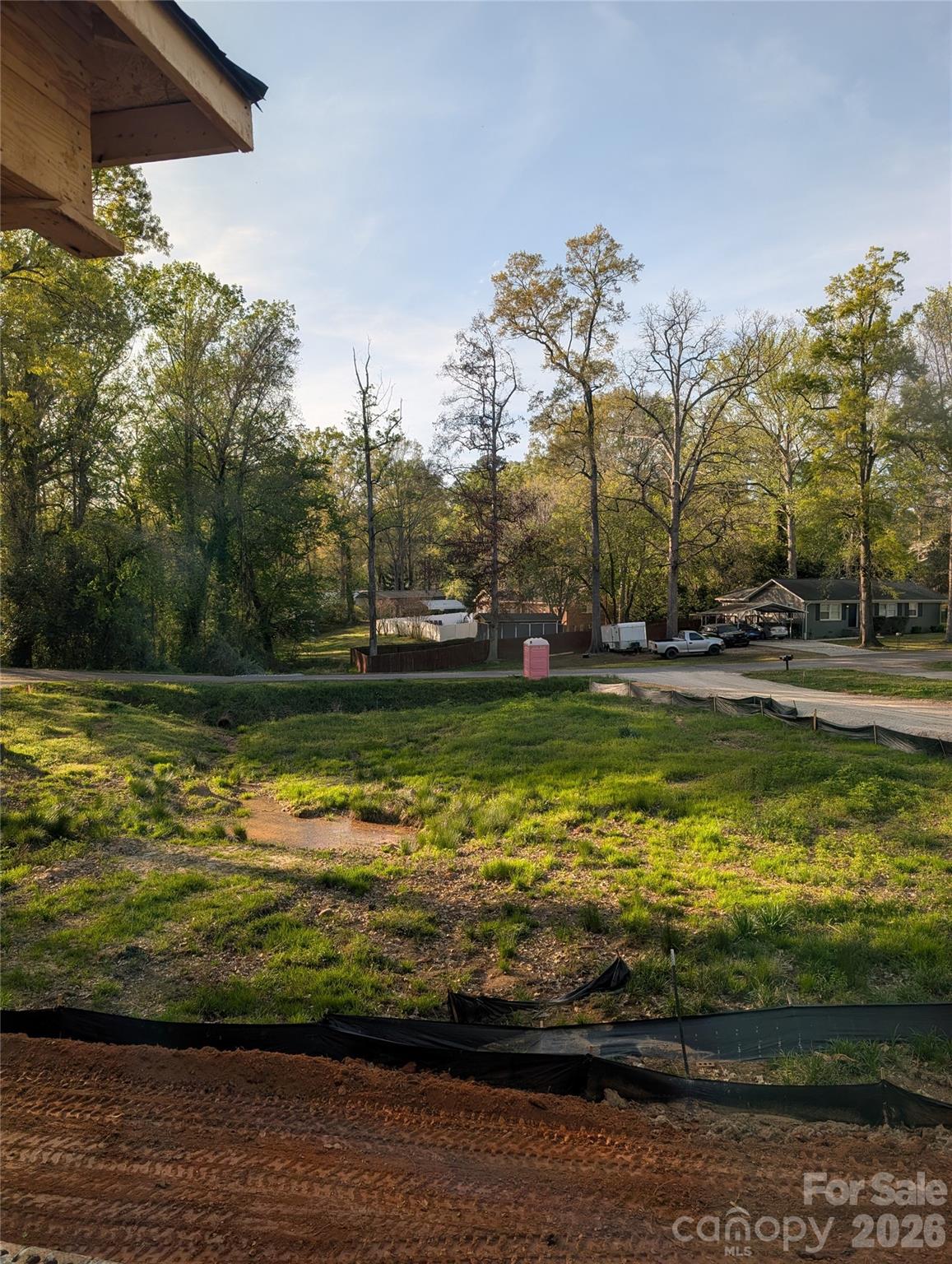 323 Oak Street York, SC 29745 - Photo 4 of 5 a view of a swimming pool with a yard