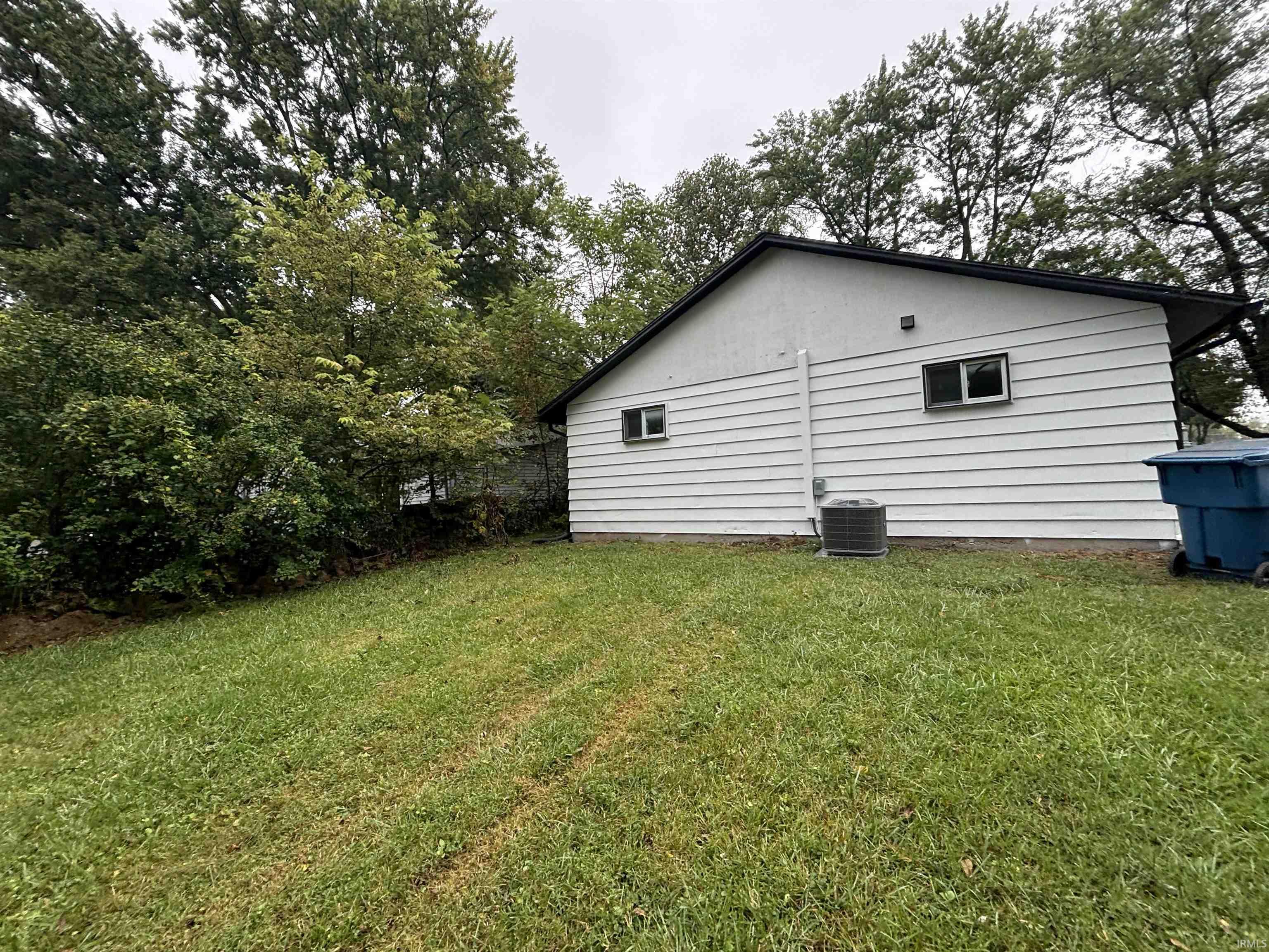 1116 Hartzell Road New Haven, IN 46774 - Photo 13 of 14 Gallery Image 13