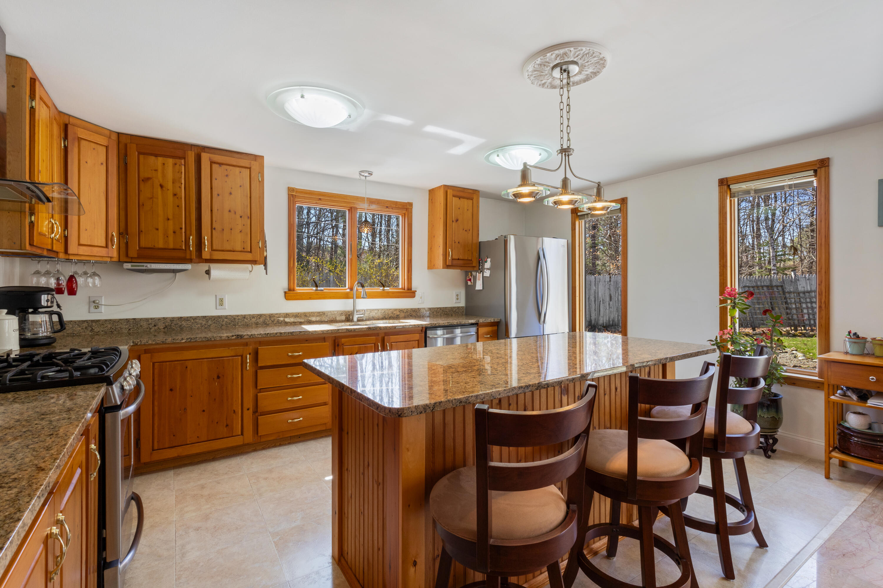 36 Farmview Lane Freeport, ME 04032 - Photo 12 of 43 Natural Light