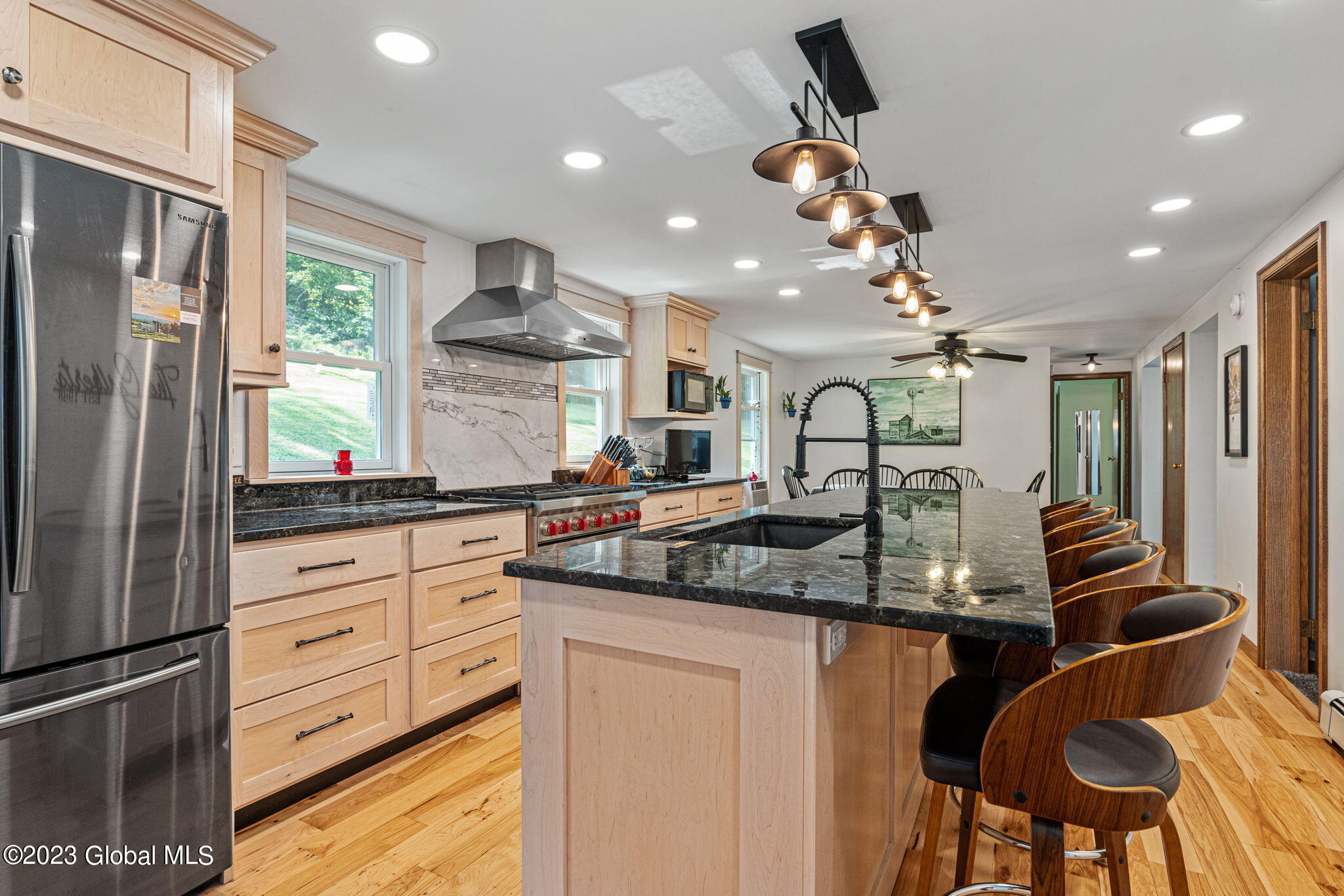 14-web-or-mls-390ClarenceMussonRd_14