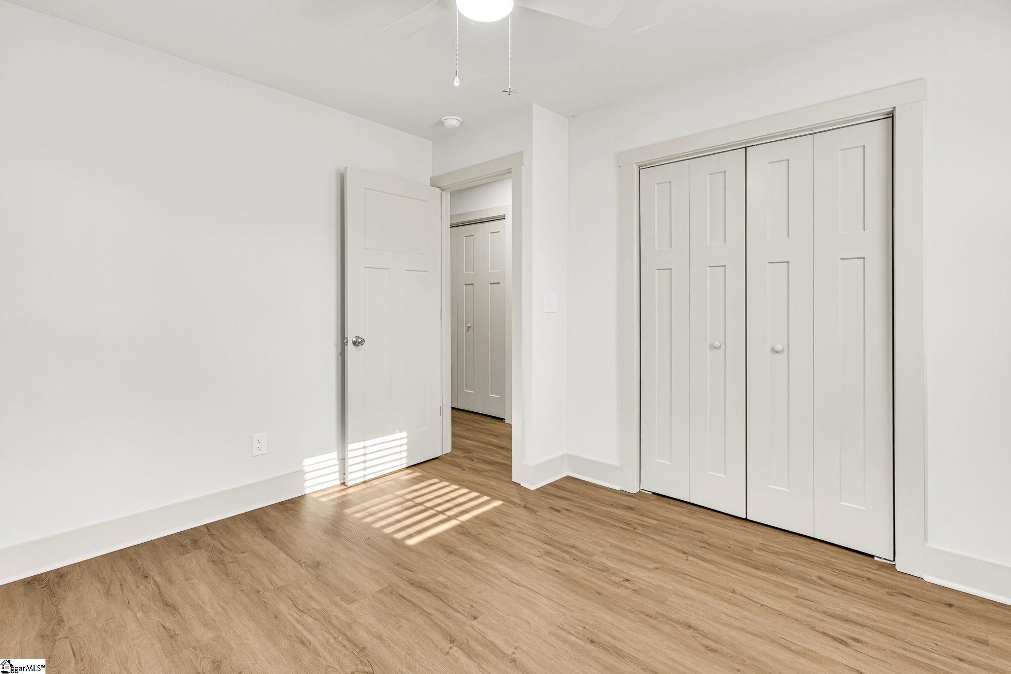 901 Standing Springs Road Greenville, SC 29605 - Photo 32 of 46