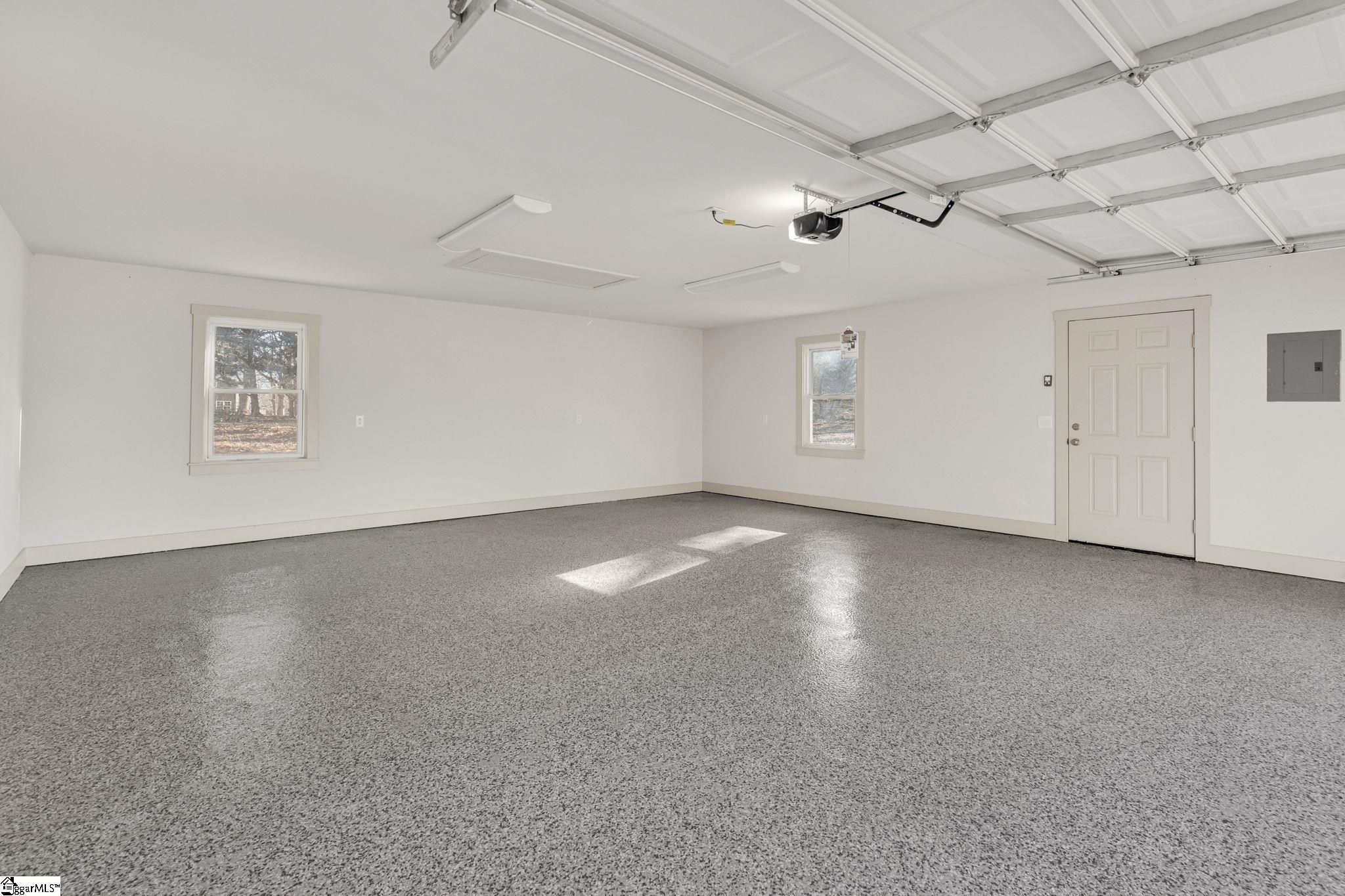 901 Standing Springs Road Greenville, SC 29605 - Photo 40 of 46