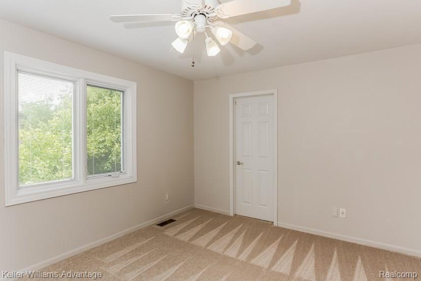 3378 Sawgrass Court Rochester Hills, MI 48309 - Photo 25 of 52
