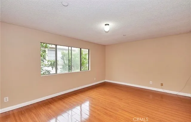 $2,900 | 5021 Peck Road, Unit 8, El Monte, CA 91732