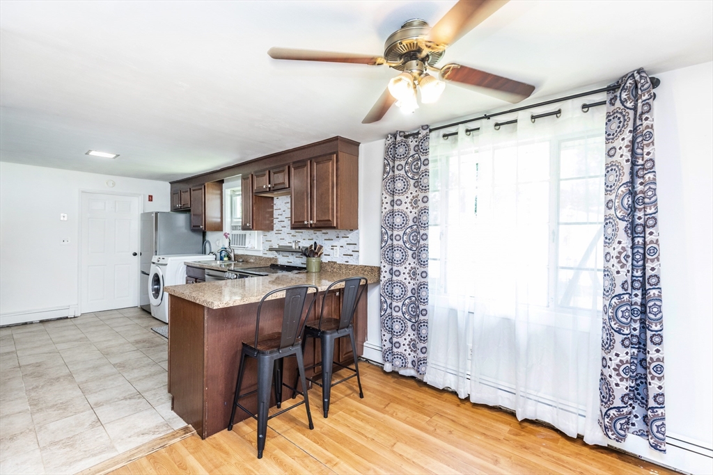 8 Andover Road Beverly, MA 01915 - Photo 5 of 30