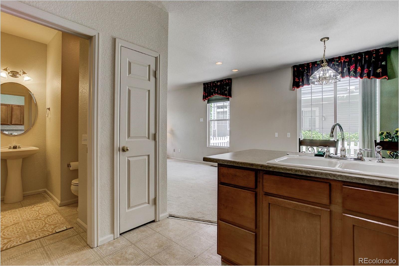 4759 Flower Street Wheat Ridge, CO 80033 - Photo 12 of 29 Gallery Image 12