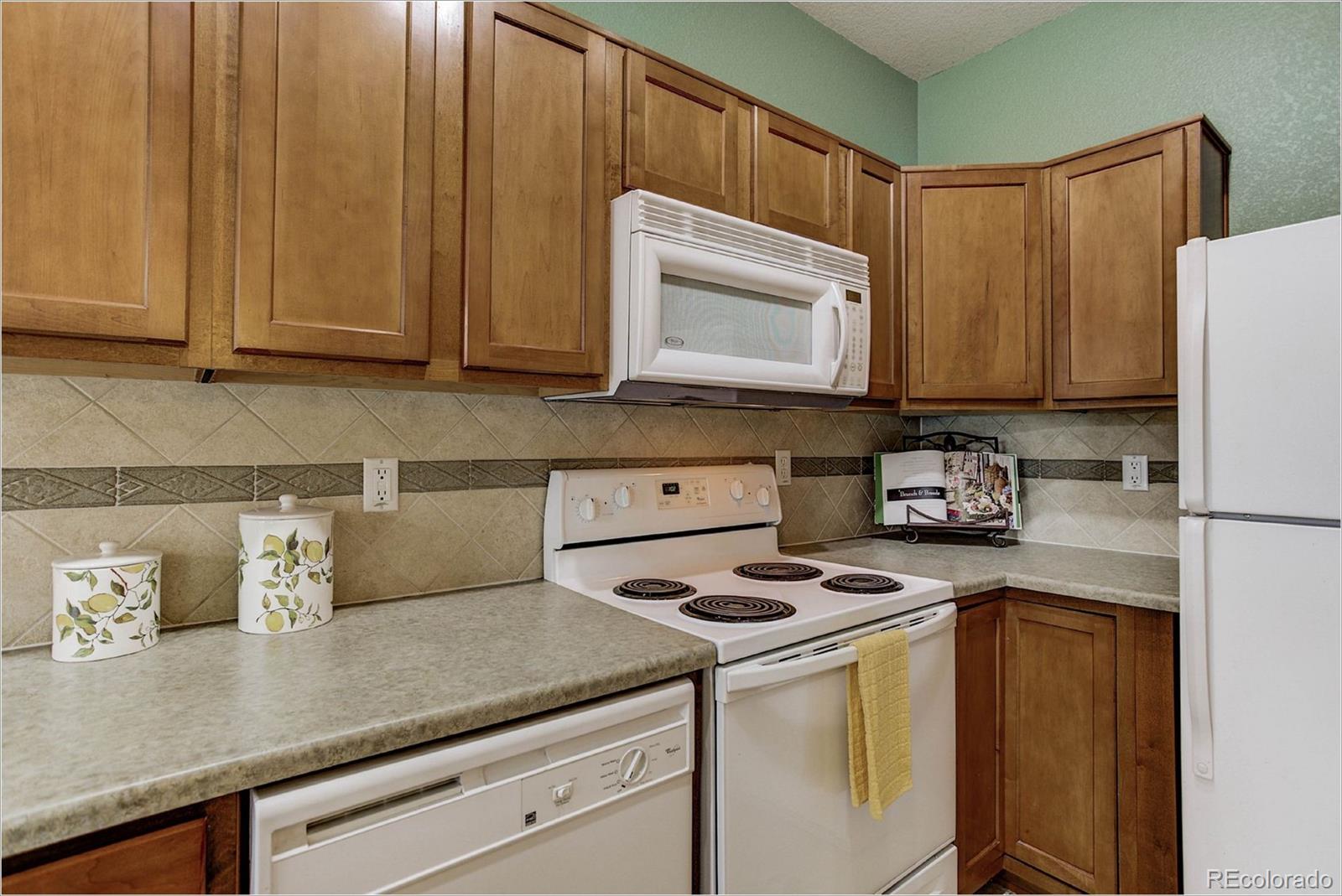 4759 Flower Street Wheat Ridge, CO 80033 - Photo 15 of 29 Gallery Image 15