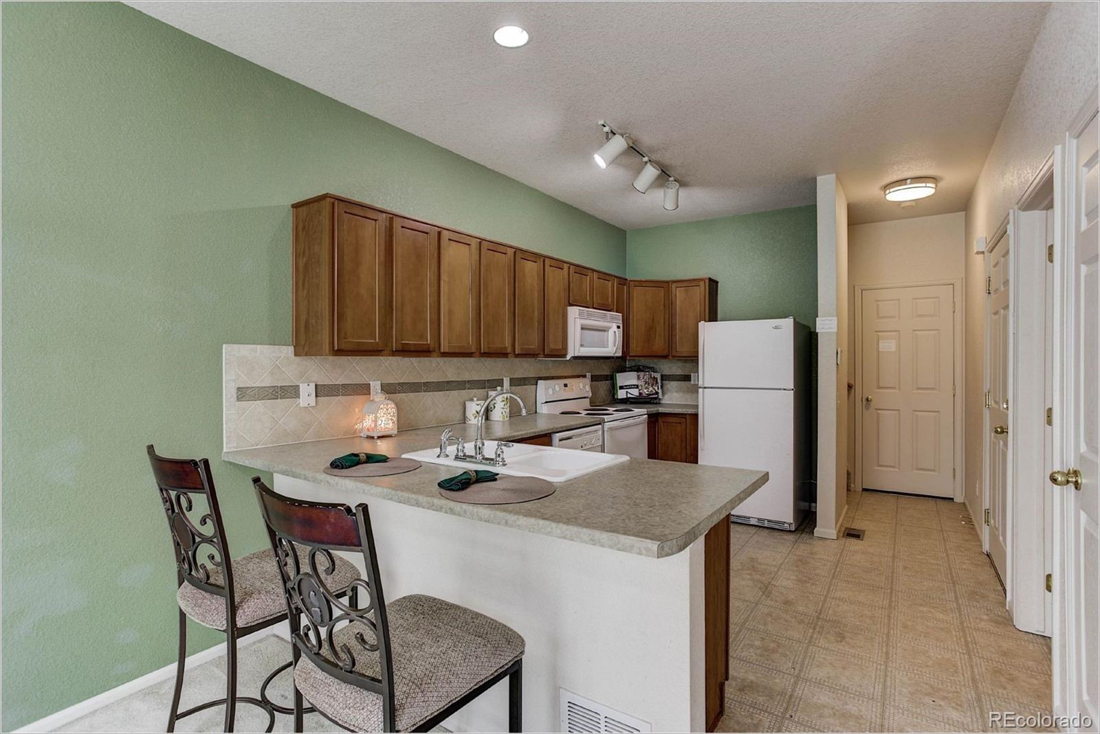 4759 Flower Street Wheat Ridge, CO 80033 - Photo 8 of 29 Gallery Image 8