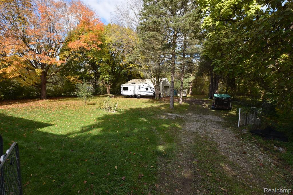 8075 Davison Road Davison, MI 48423 - Photo 27 of 27