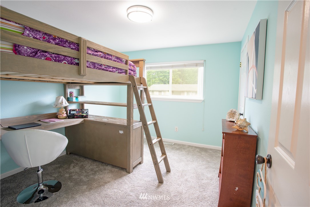 21630 9th Avenue West Bothell, WA 98021 - Photo 9 of 20