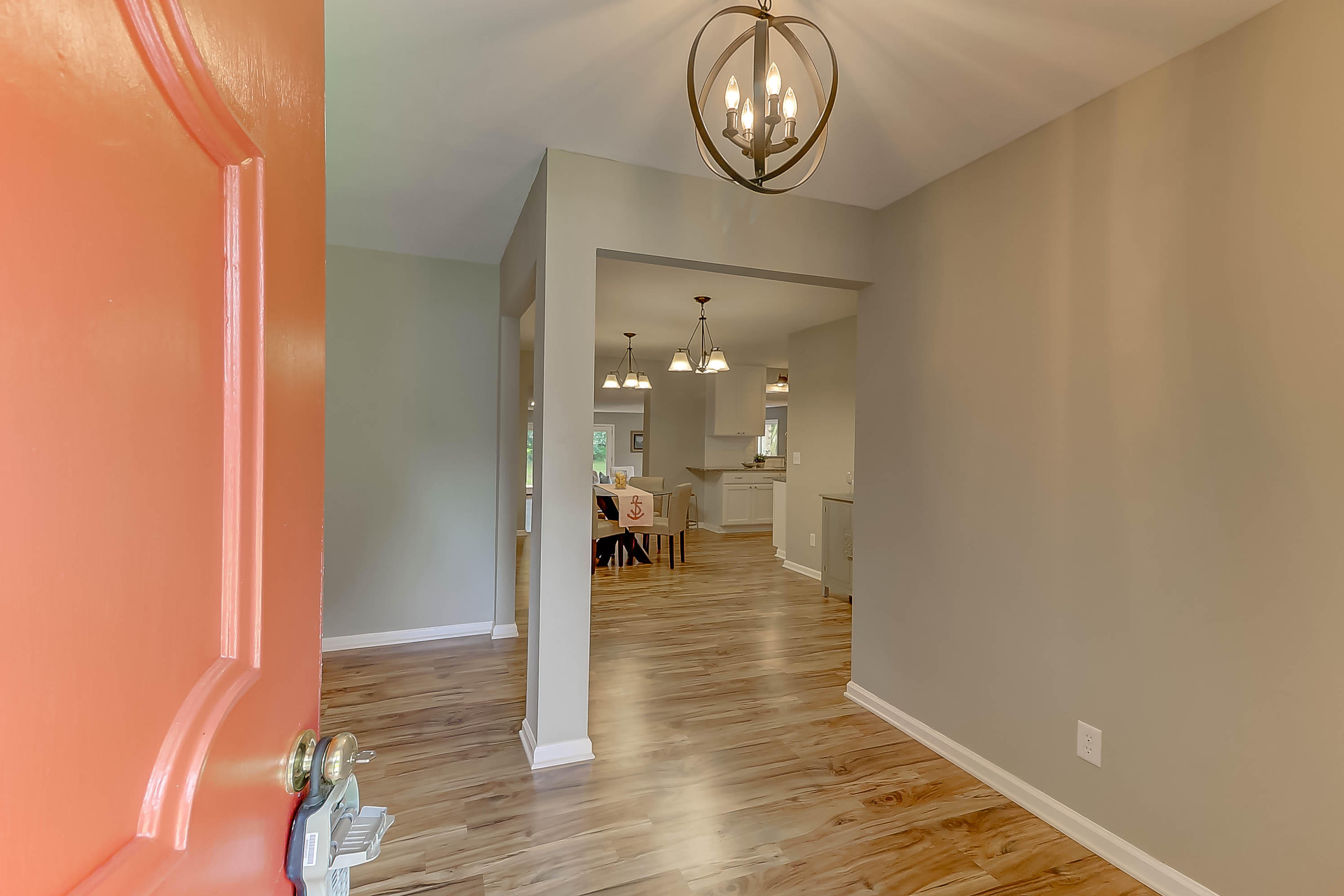 827 Targave Road Charleston, SC 29412 - Photo 1 of 22 827 Targave re (1)