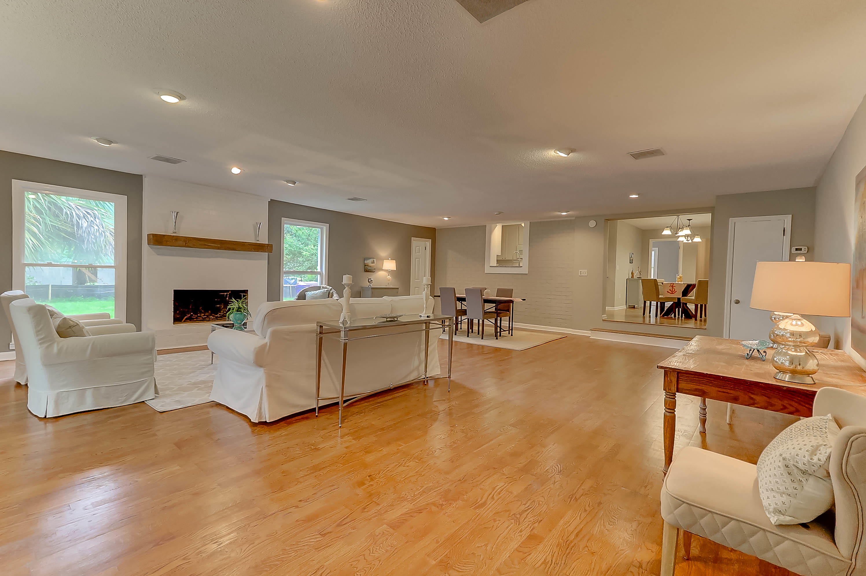 827 Targave Road Charleston, SC 29412 - Photo 6 of 22 IMG_4934