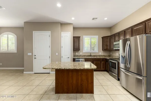 $394,000 | 1367 South Country Club Drive, Unit 1187, Mesa, AZ 85210