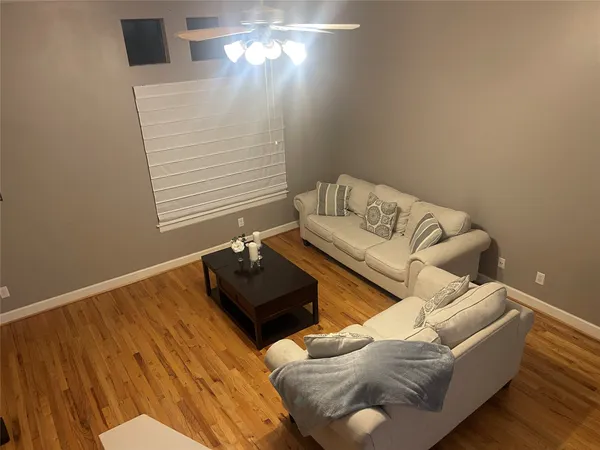 $1,850 | 7650 Springhill Street, Unit 401, Houston, TX 77021