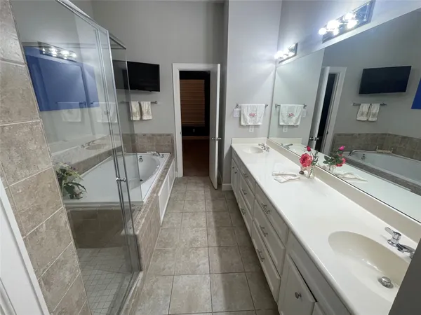 $1,850 | 7650 Springhill Street, Unit 401, Houston, TX 77021