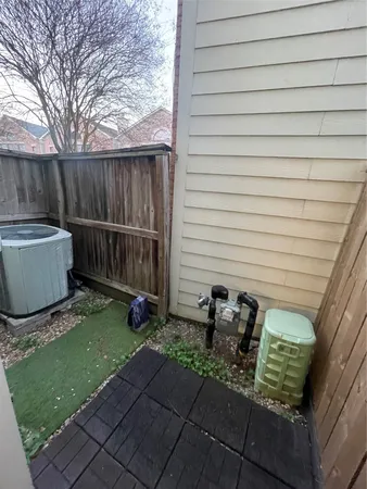 $1,850 | 7650 Springhill Street, Unit 401, Houston, TX 77021