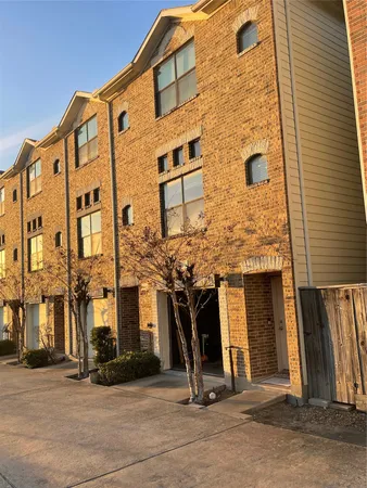 $1,850 | 7650 Springhill Street, Unit 401, Houston, TX 77021
