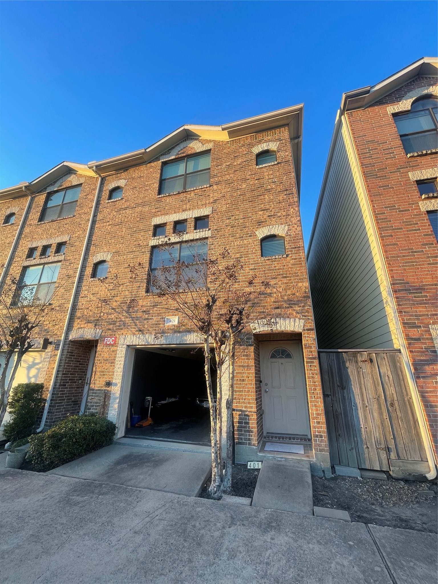 7650 Springhill Street, Unit 401 Houston, TX 77021 - Photo 32 of 33