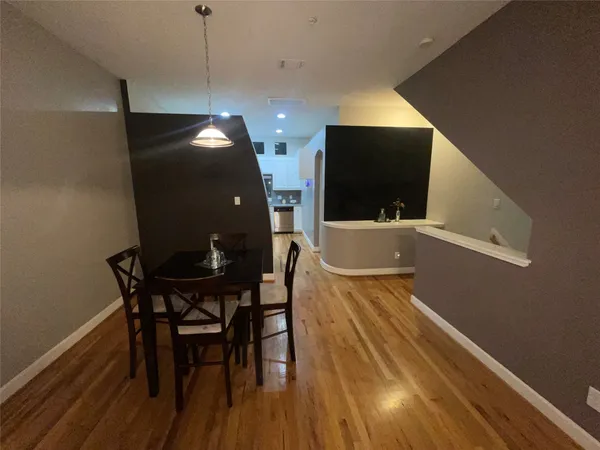 $1,850 | 7650 Springhill Street, Unit 401, Houston, TX 77021