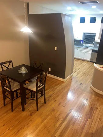 $1,850 | 7650 Springhill Street, Unit 401, Houston, TX 77021