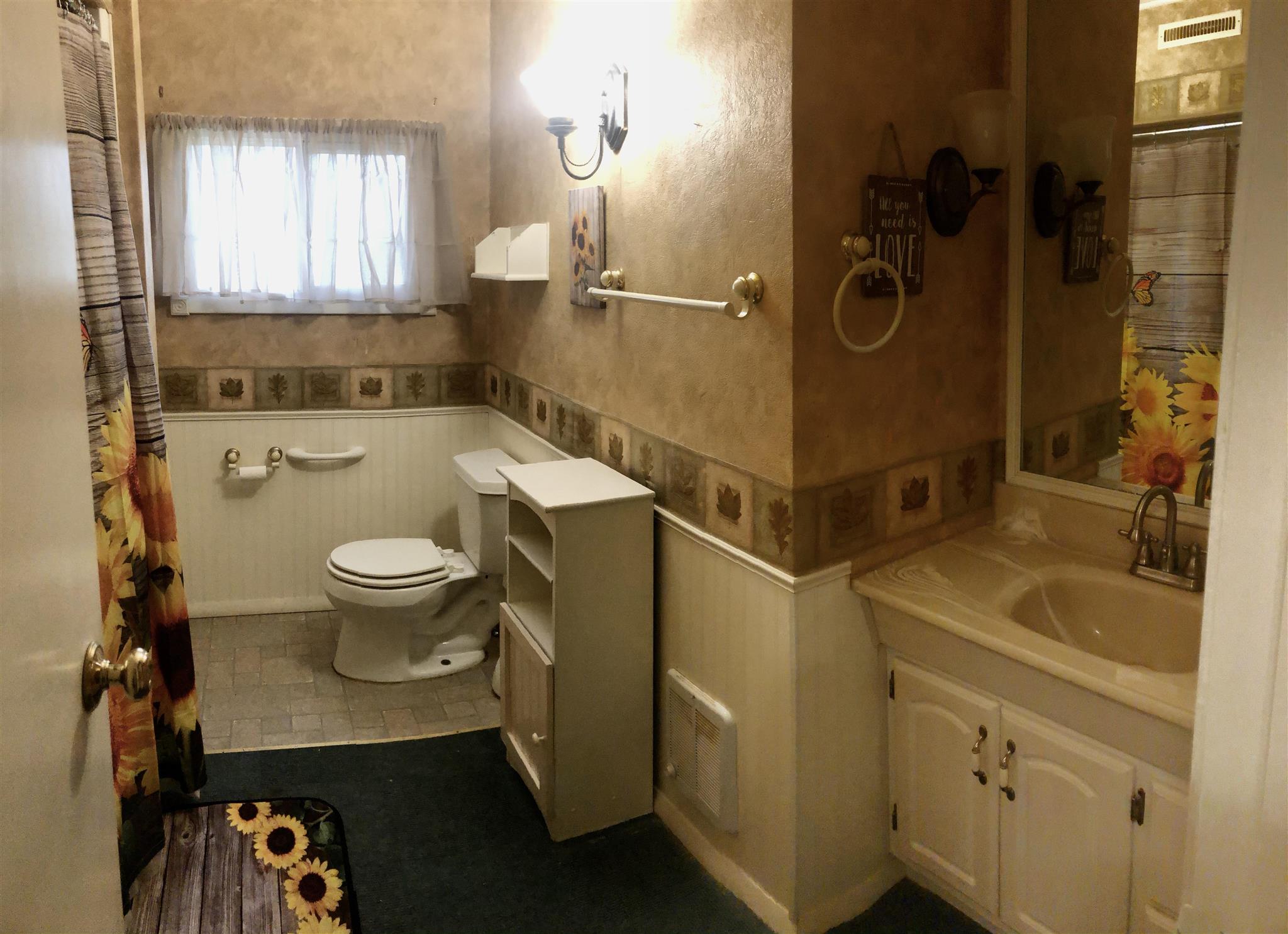 905 North Greene Road Goshen, IN 46526 - Photo 17 of 23 Gallery Image 17