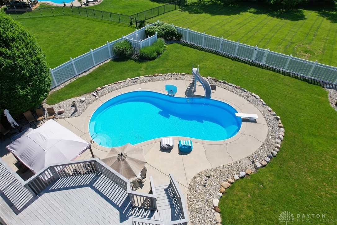 2284 Briggs Road Centerville, OH 45459 - Photo 14 of 93